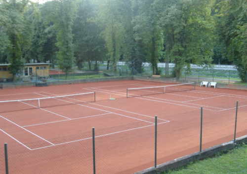 Tenis v areálu Lázní Teplic nad Bečvou Zdroj:  tenisteplice.cz